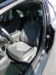 2019 Toyota Camry SE - Photo 40 - Naples, FL 34104