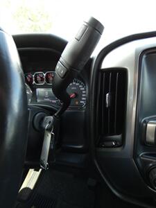 2018 Chevrolet Silverado 1500 LT   - Photo 26 - Naples, FL 34104