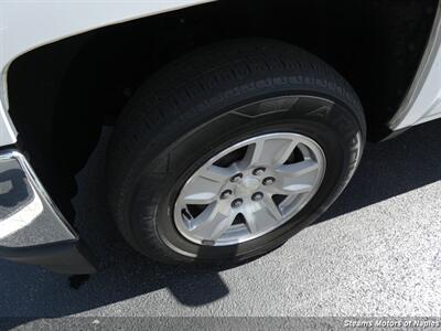 2018 Chevrolet Silverado 1500 LT   - Photo 18 - Naples, FL 34104