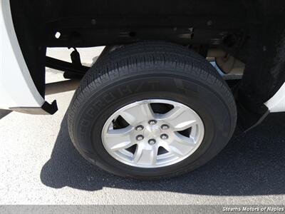 2018 Chevrolet Silverado 1500 LT   - Photo 16 - Naples, FL 34104