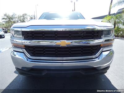 2018 Chevrolet Silverado 1500 LT   - Photo 4 - Naples, FL 34104