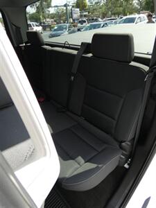 2018 Chevrolet Silverado 1500 LT   - Photo 39 - Naples, FL 34104