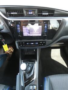 2019 Toyota Corolla SE   - Photo 29 - Naples, FL 34104