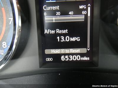 2019 Toyota Corolla SE   - Photo 19 - Naples, FL 34104