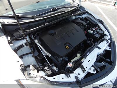 2019 Toyota Corolla SE   - Photo 7 - Naples, FL 34104