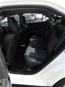 2019 Toyota Corolla SE   - Photo 40 - Naples, FL 34104