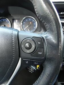 2019 Toyota Corolla SE   - Photo 24 - Naples, FL 34104
