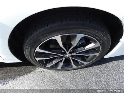 2019 Toyota Corolla SE   - Photo 16 - Naples, FL 34104