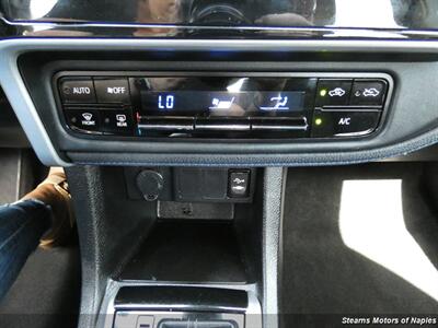 2019 Toyota Corolla SE   - Photo 28 - Naples, FL 34104