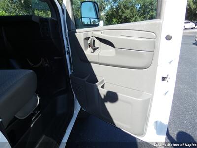 2015 Chevrolet Express 2500 - Photo 39 - Naples, FL 34104