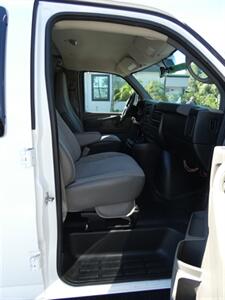 2015 Chevrolet Express 2500 - Photo 38 - Naples, FL 34104