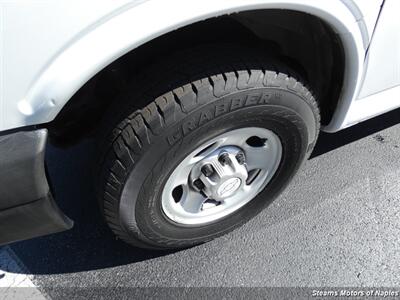 2015 Chevrolet Express 2500 - Photo 19 - Naples, FL 34104