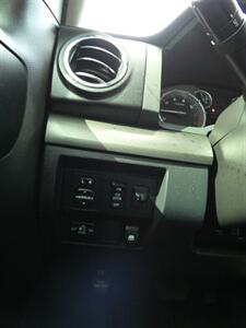 2017 Toyota Tundra SR5 - Photo 25 - Naples, FL 34104