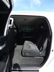 2017 Toyota Tundra SR5 - Photo 43 - Naples, FL 34104