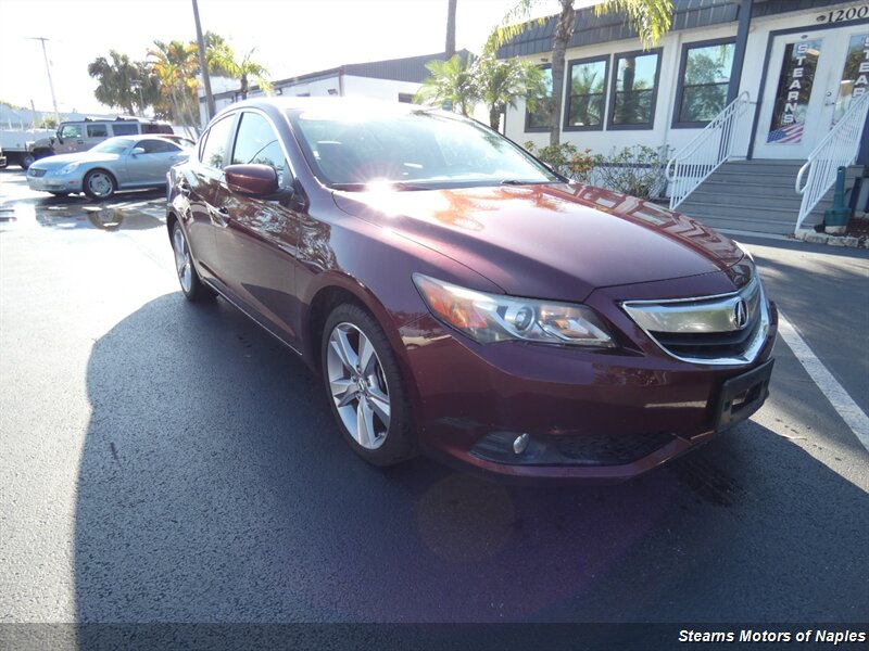 2013 Acura ILX 2.0L w/Tech   - Photo 1 - Naples, FL 34104