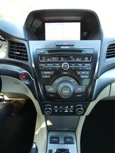 2013 Acura ILX 2.0L w/Tech   - Photo 32 - Naples, FL 34104