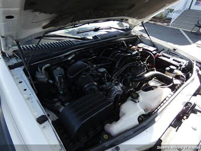 2010 Ford Explorer Sport Trac XLT   - Photo 7 - Naples, FL 34104