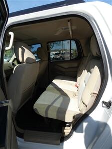 2010 Ford Explorer Sport Trac XLT   - Photo 44 - Naples, FL 34104