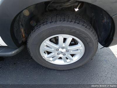 2010 Ford Explorer Sport Trac XLT   - Photo 19 - Naples, FL 34104