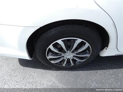 2013 Toyota Camry Hybrid LE - Photo 17 - Naples, FL 34104
