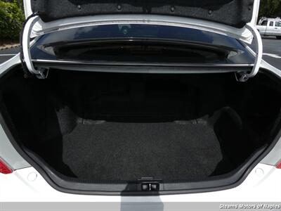 2013 Toyota Camry Hybrid LE - Photo 15 - Naples, FL 34104