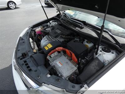 2013 Toyota Camry Hybrid LE - Photo 8 - Naples, FL 34104
