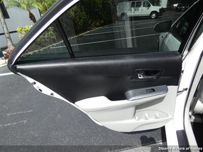 2013 Toyota Camry Hybrid LE - Photo 42 - Naples, FL 34104