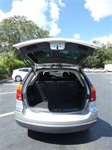 2004 Chrysler Pacifica   - Photo 13 - Naples, FL 34104