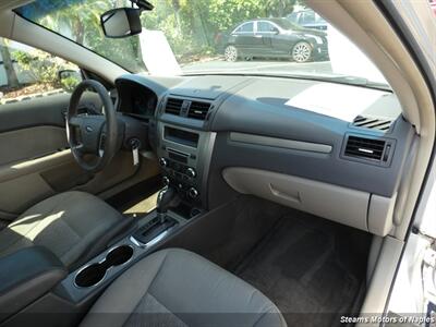 2012 Ford Fusion SE - Photo 46 - Naples, FL 34104