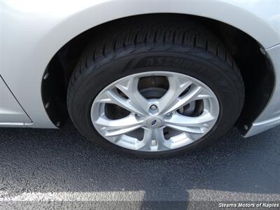 2012 Ford Fusion SE - Photo 18 - Naples, FL 34104