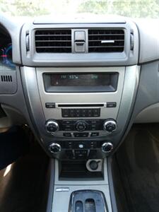 2012 Ford Fusion SE - Photo 31 - Naples, FL 34104