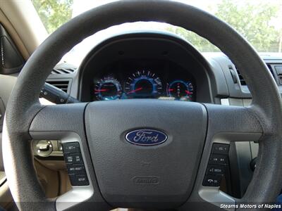 2012 Ford Fusion SE - Photo 25 - Naples, FL 34104