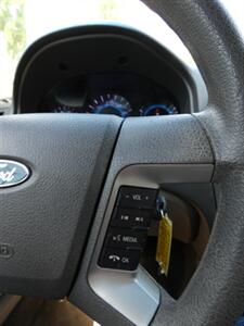 2012 Ford Fusion SE - Photo 26 - Naples, FL 34104
