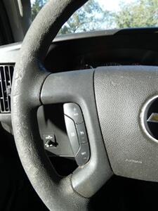 2017 Chevrolet Express 3500 KUV   - Photo 35 - Naples, FL 34104