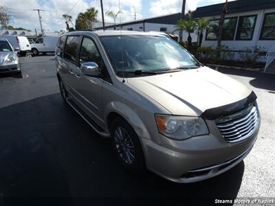 2014 Chrysler Town & Country Touring-L - Photo 1 - Naples, FL 34104