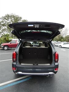 2020 Hyundai PALISADE Limited   - Photo 13 - Naples, FL 34104