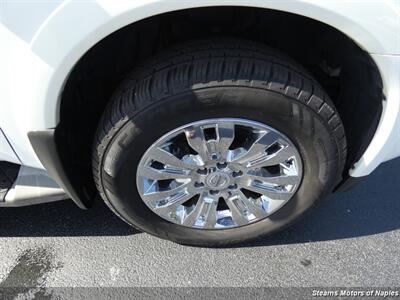 2015 Nissan Armada Platinum - Photo 19 - Naples, FL 34104