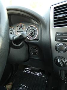 2015 Nissan Armada Platinum - Photo 28 - Naples, FL 34104