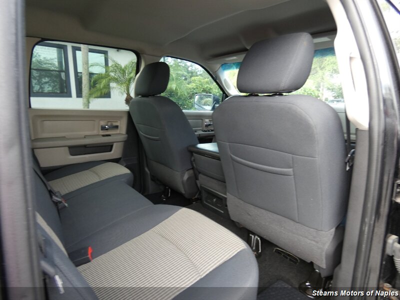 2009 Dodge Ram SLT photo 33