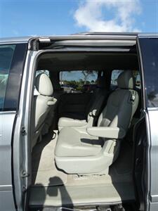 2009 Honda Odyssey EX-L   - Photo 43 - Naples, FL 34104