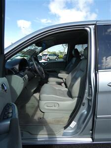 2009 Honda Odyssey EX-L   - Photo 40 - Naples, FL 34104