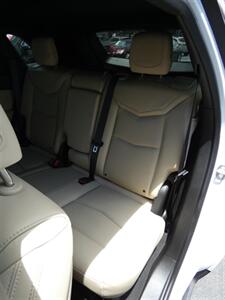 2017 Cadillac XT5 Luxury   - Photo 41 - Naples, FL 34104
