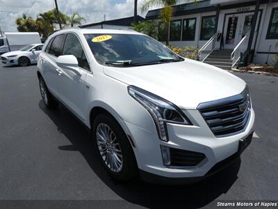 2017 Cadillac XT5 Luxury   - Photo 1 - Naples, FL 34104