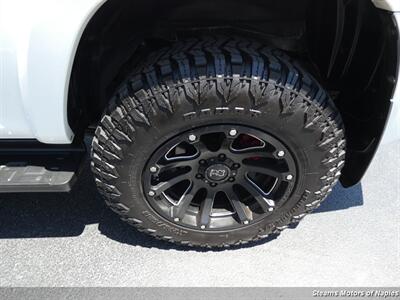 2020 Toyota 4Runner SR5 - Photo 19 - Naples, FL 34104