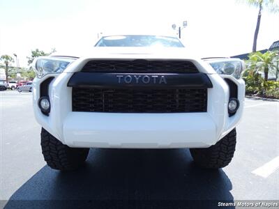 2020 Toyota 4Runner SR5 - Photo 4 - Naples, FL 34104