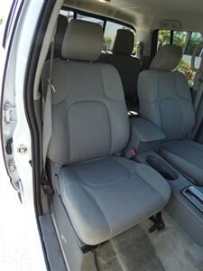 2016 Nissan Frontier SV   - Photo 45 - Naples, FL 34104