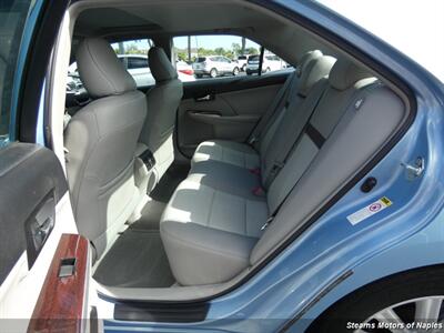 2012 Toyota Camry SE V6 - Photo 44 - Naples, FL 34104