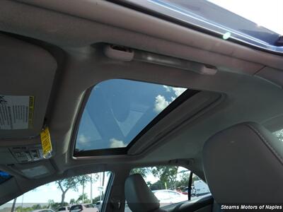 2012 Toyota Camry SE V6 - Photo 38 - Naples, FL 34104