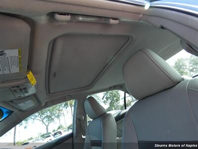 2012 Toyota Camry SE V6 - Photo 37 - Naples, FL 34104