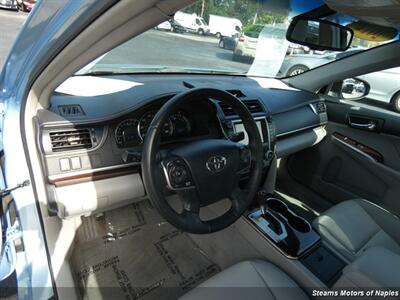 2012 Toyota Camry SE V6 - Photo 39 - Naples, FL 34104